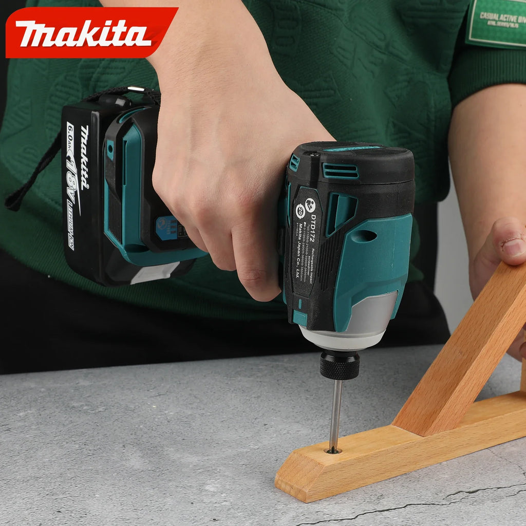 Visseuse à choc - Makita DTD172 18V Sans fil